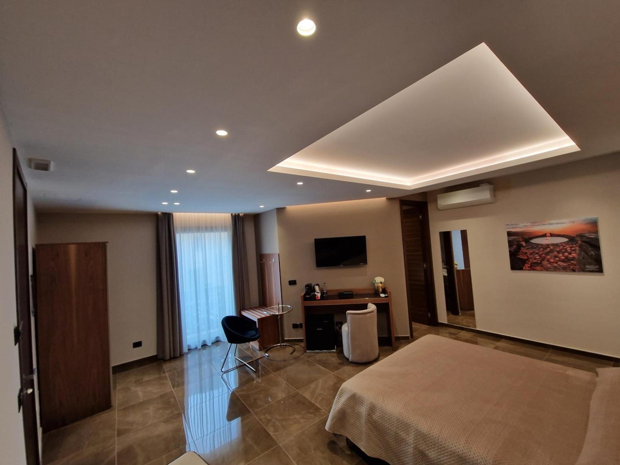 Beatus Suites And Rooms B&B Canicattì Exterior foto