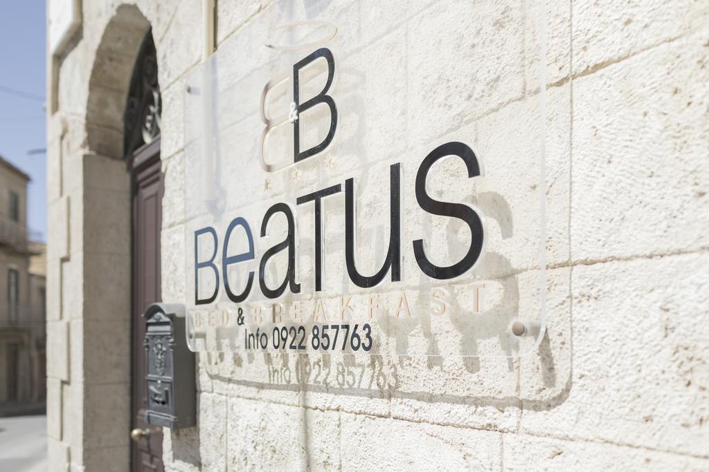 Beatus Suites And Rooms B&B Canicattì Exterior foto